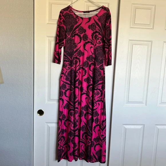 Hot pink with black print long midi dress with 3/4 length sleeves. - Picture 1 of 1